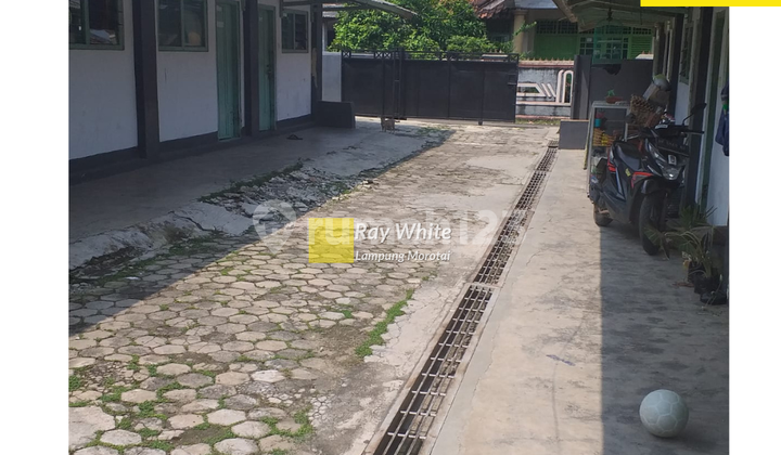 fast boarding house location near campus