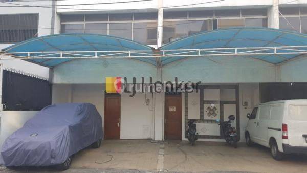 Ruko Gandeng Cocok untuk koskosan lokasi dekat Roxy Jakarta Pusat 1