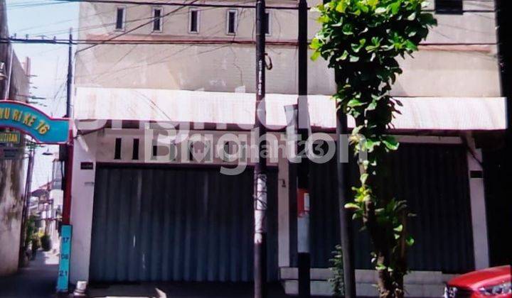 dijual Cepat- Ruko  2 pintu (Gandeng ) 2.5 lantai lokasi sangat strategis, Cocok Untuk Semua Usaha, di Jl MT Haryono/Mataram  Semarang 1
