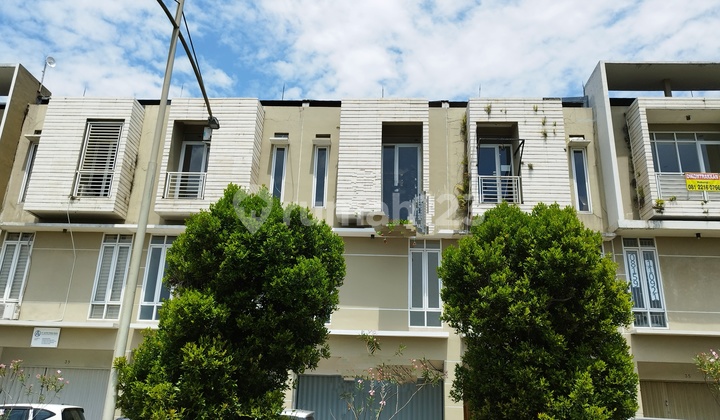 Ruko Bagus 3 Lantai Di Taman Kopo Indah Ruko Bagus 3 Lantai Di Taman Kopo Indah