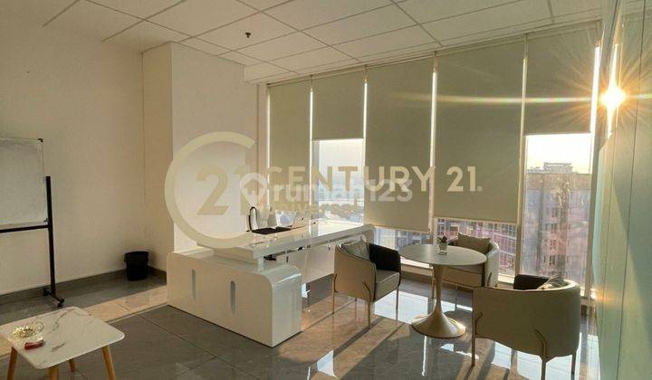 Office Space Furnished Luas 275 Di PIK 2