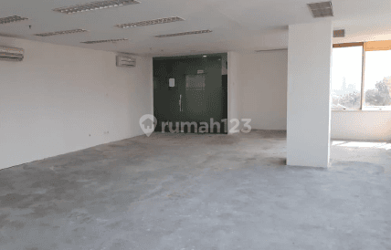 Gedung Kantor 3 Lantai  dengan 2 lantai Basement Kebayoran Baru Jakarta Selatan / Office Building  #DD 2