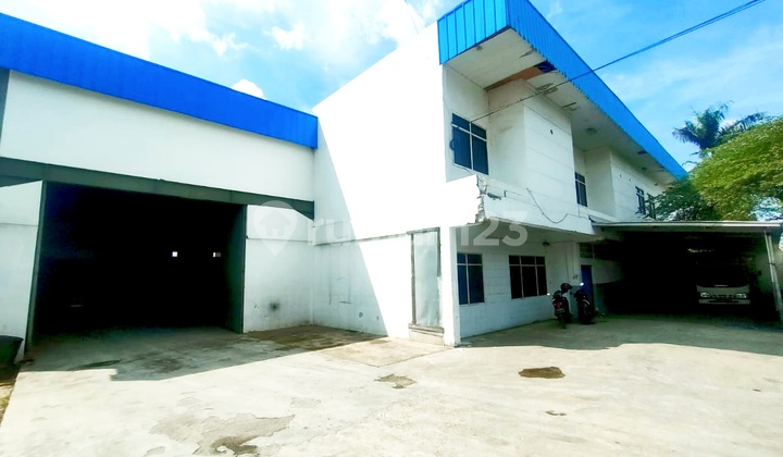 Jual / Sewa Eks Pabrik / Gudang Mainroad Jl. Cisirung, Moh. Toha. 2