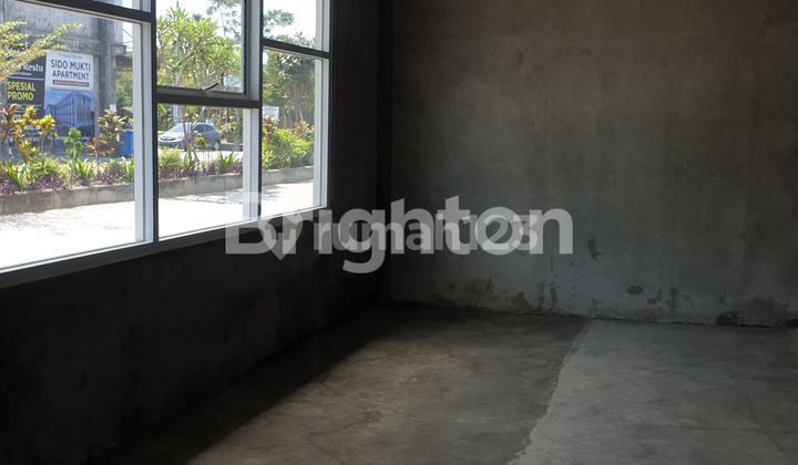 SHOPHOUSE HOOK LARGE BUSINESS SPACE SUITABLE FOR STORES