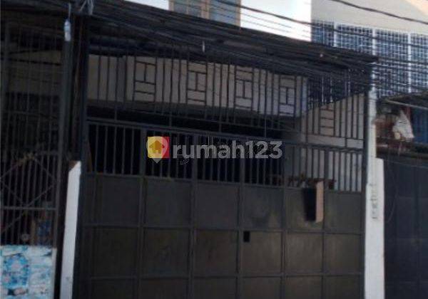 RUKO 2.5 Lantai Siap Huni di Jelambar Jakarta Barat.