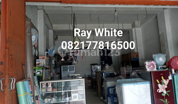 2-story shop house in a strategic location, Gedong Tataan, Pesawan, Lampung.