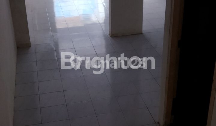 Ruko 2 lantai di pusat kota kediri Ruko 2 lantai di pusat kota kediri