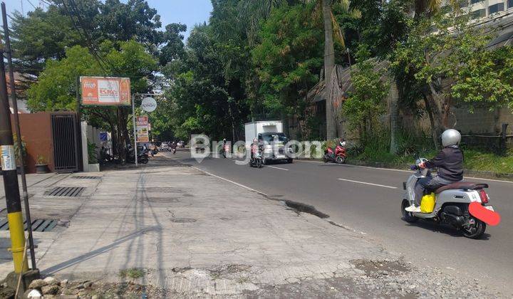 Restoran dua lantai lebih, sayap Jl. Pemuda 45 2