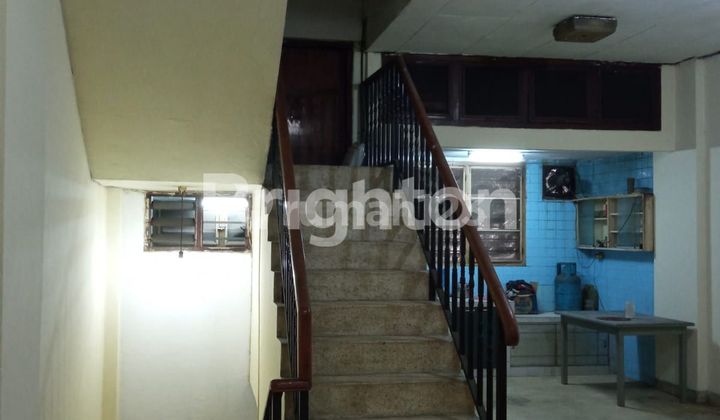 RUKO KARANG ANYAR 3.5 FLOORS SUITABLE FOR OFFICE AND BUSINESS RUKO KARANG ANYAR 3.5 FLOORS SUITABLE FOR OFFICE AND BUSINESS