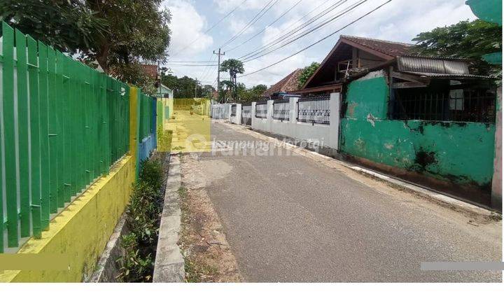 Bangunan Bekas Sekolah Pusat Kota 2