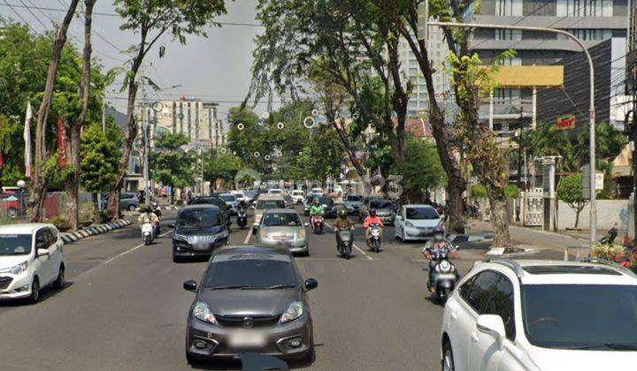 Ruko Di Tengah Kota Di Gajah Mada, Semarang 2