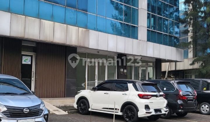 cheap shop house in Taman Tekno BSD.