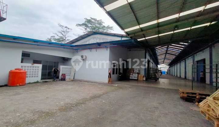 Strategic Factory/Warehouse on Jl. Paralon, Cijerah. Strategic Factory/Warehouse on Jl. Paralon, Cijerah.