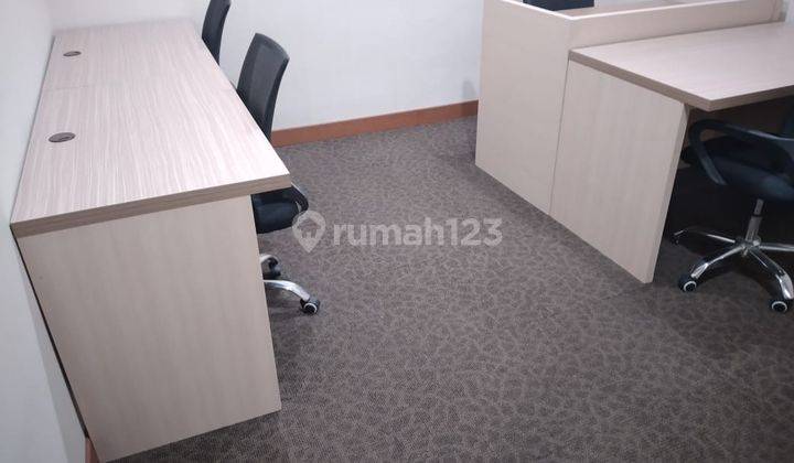 FURNISHED OFFICE ROOM AT APL TOWER WITH A VIEW OF CENTRAL PARK & PODOMORO CITY ! 2