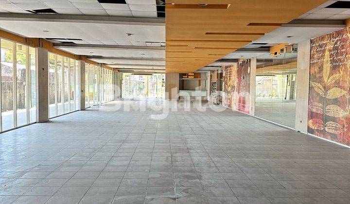 GEDUNG ATAU TEMPAT USAHA KOMERSIAL DI JL KAYOON SURABAYA DEKAT RAYA DARMO, MALL, PERKANTORAN 1