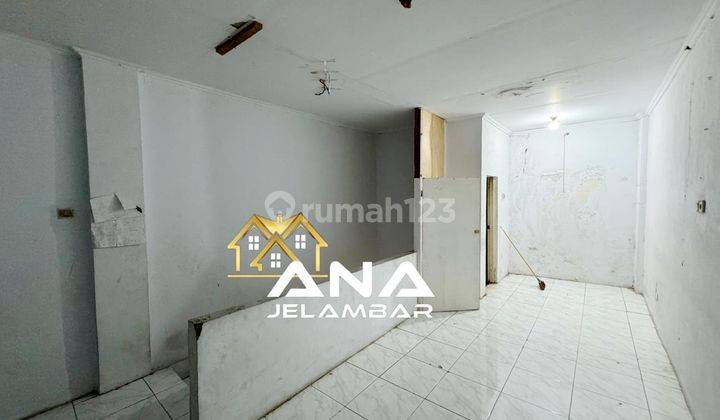 ANA RUANG USAHA UK 4X18.5M LOKASI STRATEGIS DI JELAMBAR 1