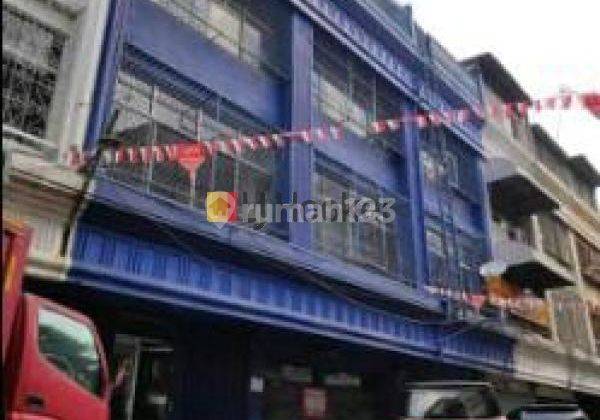 Ruko Gandeng 3 Lokasi Strategis di Gambir Jakarta Pusat 1