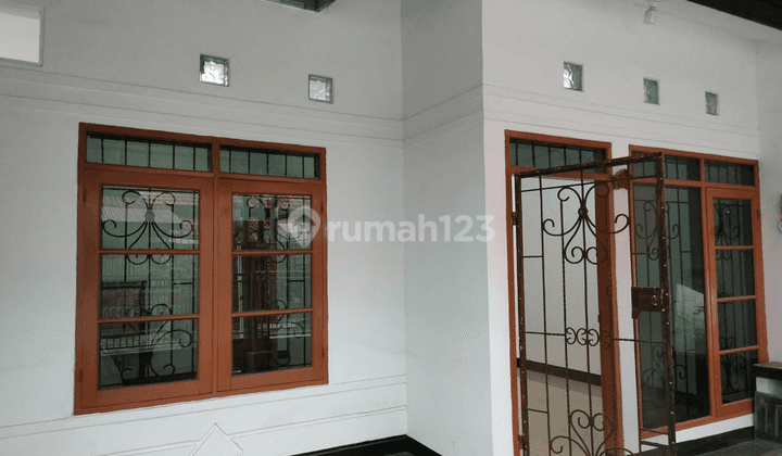 Rumah siap huni di TKI 3 lingkungan tenang 1