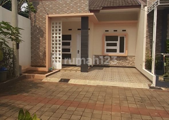 Rumah Terawat Bagus dlm Cluster di Jln Ratna Jatibening Bekasi