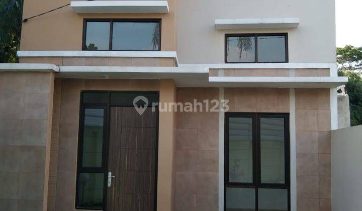 Rumah Cantik Minimalis Cocok Untuk Keluarga Muda Cilodong Depok 1