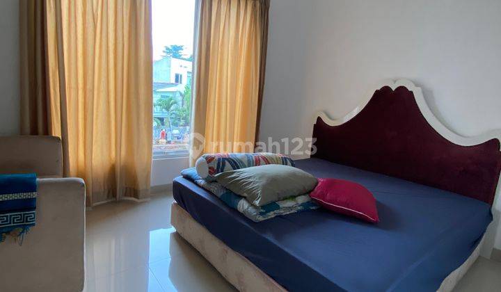 Rumah 2 Lantai Bagus Semi Furnished Sertifikat Hak Milik di Jalan Bango III, Jakarta Selatan 2