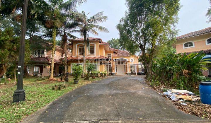 Dijual Rumah mewah 2 lantai dengan Gaya Clasic di Taman Golf Lippo Karawaci 2