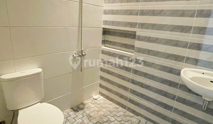 Rumah Baru Cluster Maedowgreen Lippo Cikarang 2