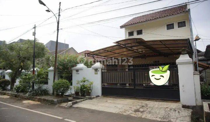 Rumah dalam komplek perumahan Billymoon di Pondok Kelapa, Jaktim 1