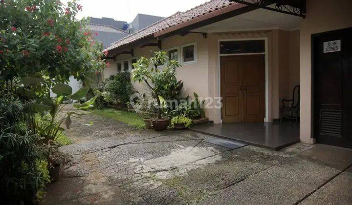 Rumah dalam komplek perumahan Billymoon di Pondok Kelapa, Jaktim 2