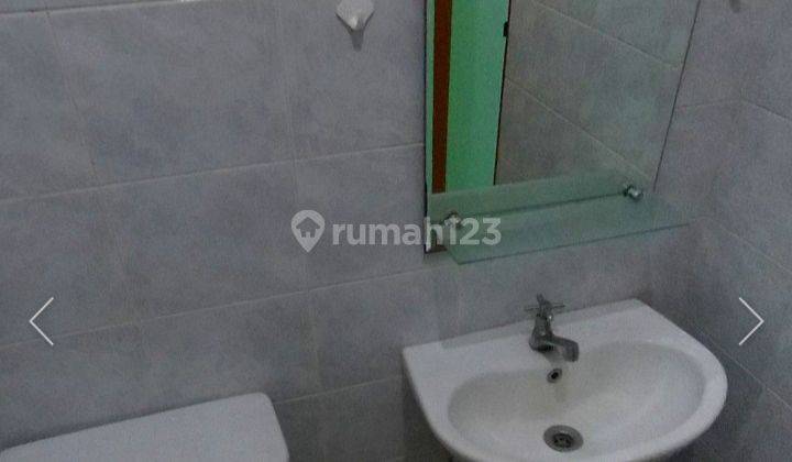 Dijual rumah di Puri Kencana 2