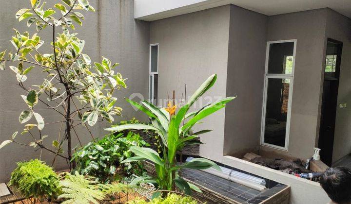 Rumah Bagus Perum Puri Media Lt210m2 Jl Berlian Kembangan Jakarta Barat Murah.  2