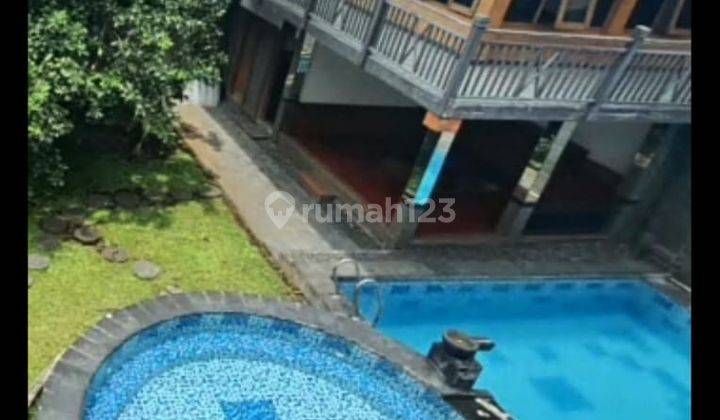 Dijual Rumah Lux + Swimpool di Jl. Merah Delima, Setiabudi Regency 1