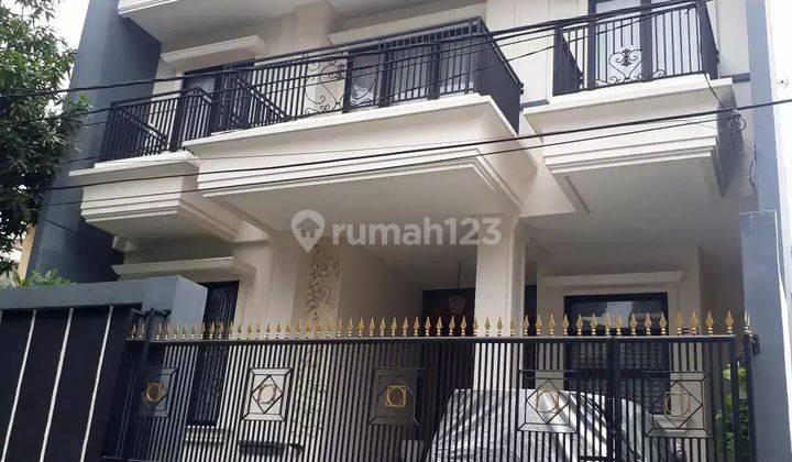 Sunrise Garden, Jakarta Barat Jual Cepat Rumah Baru Renovasi 2