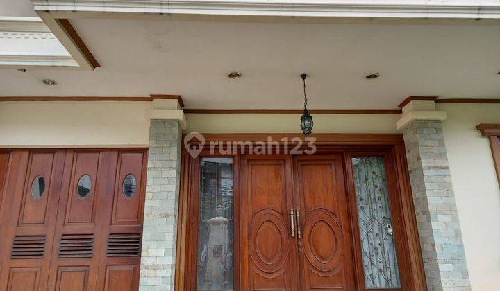 Rumah 2 lt di blok C Puri Indah, Ngantong