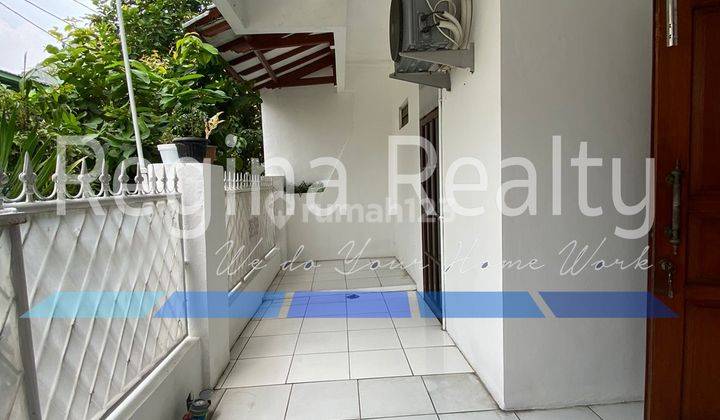 Regina Realty, Turun Harga....dijual Rumah Cantik Fully Furnished Dekat Summarecon Bekasi  2