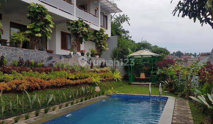 JUAL CEPAT RUMAH CANTIK MINIMALIS DIGEGERKALONG  ADA  KOLAM RENANG BANDUNG UTARA 1