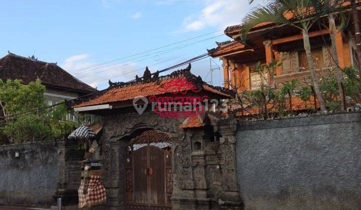 Rumah Jual Lokasi Seminyak 1