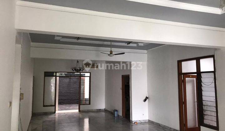 Jual Rumah di Jalan Erlangga, Kebayoran Baru, Jakarta Selatan 1