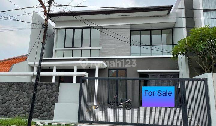 Rumah mewah amerika style 2 lantai di manyar surabaya timur 1