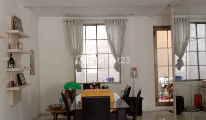 Dijual Rumah 2 Lantai di Lippo Karawaci Tangerang 1