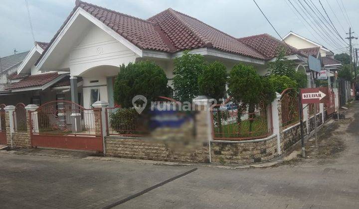 Dijual rumah hook di perumahan Purwokerto 1