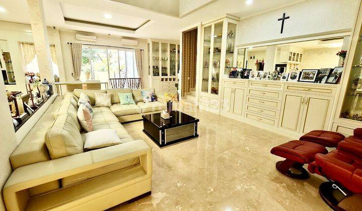 Rumah Semi Furnish Siap Huni Kawasan Exclusive Frangipani - De Park, BSD City Tangerang 1