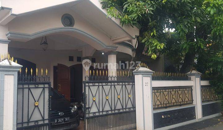 DIJUAL RUMAH TINGGAL LOKASI STRATEGIS PONDOK BAMBU JAKARTA TIMUR 2