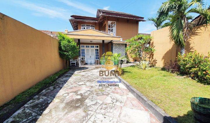 Rumah Asri 2 lantai lokasi pasar kliwon 1