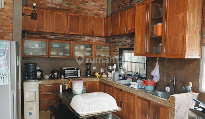 Rumah dengan design gaya Jawa rustic &amp; ethnic di Cimanggis  2