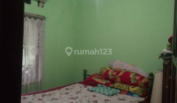 Rumah Sudah Renovasi Unfurnished Sertifikat Hak Milik 2