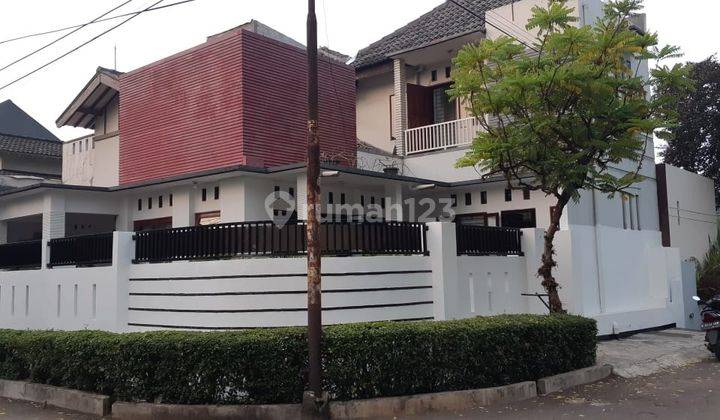 Rumah Standar 2 lantai,bagus,siap huni di Bintaro 9 1