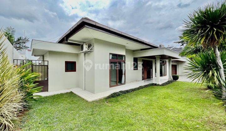 Rumah Mewah Satu Lantai Dalam Compound Elite Dekat Mrt Jakarta Selatan 2