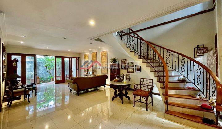 Rumah tropical minimalis prime area kemang jak sel 1