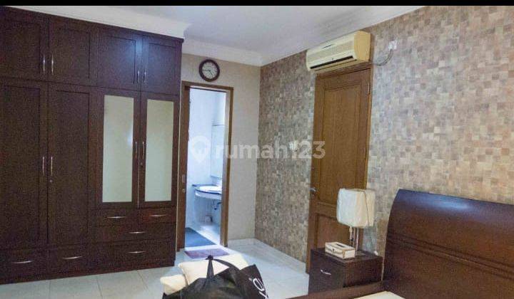 Rumah Bagus 2 Lantai Surat SHM di Puri Bintaro 2